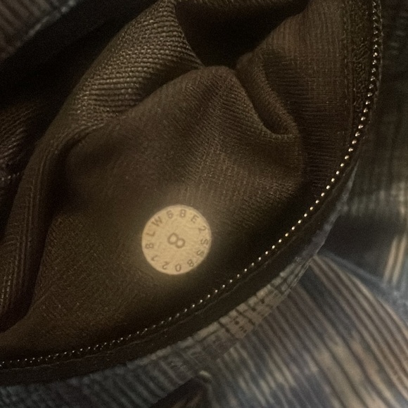 Lululemon On Pace Tight 7/8 *25"
Sun Dazed Multi Blue / Super Dark

LULU - Picture 6 of 12